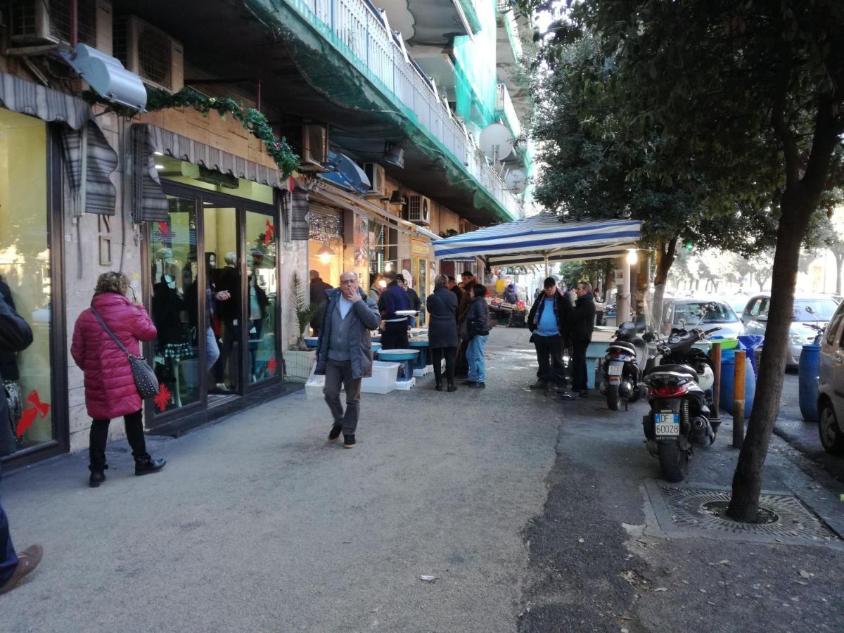 Domus Cornelia Apartment Napoli Bagian luar foto