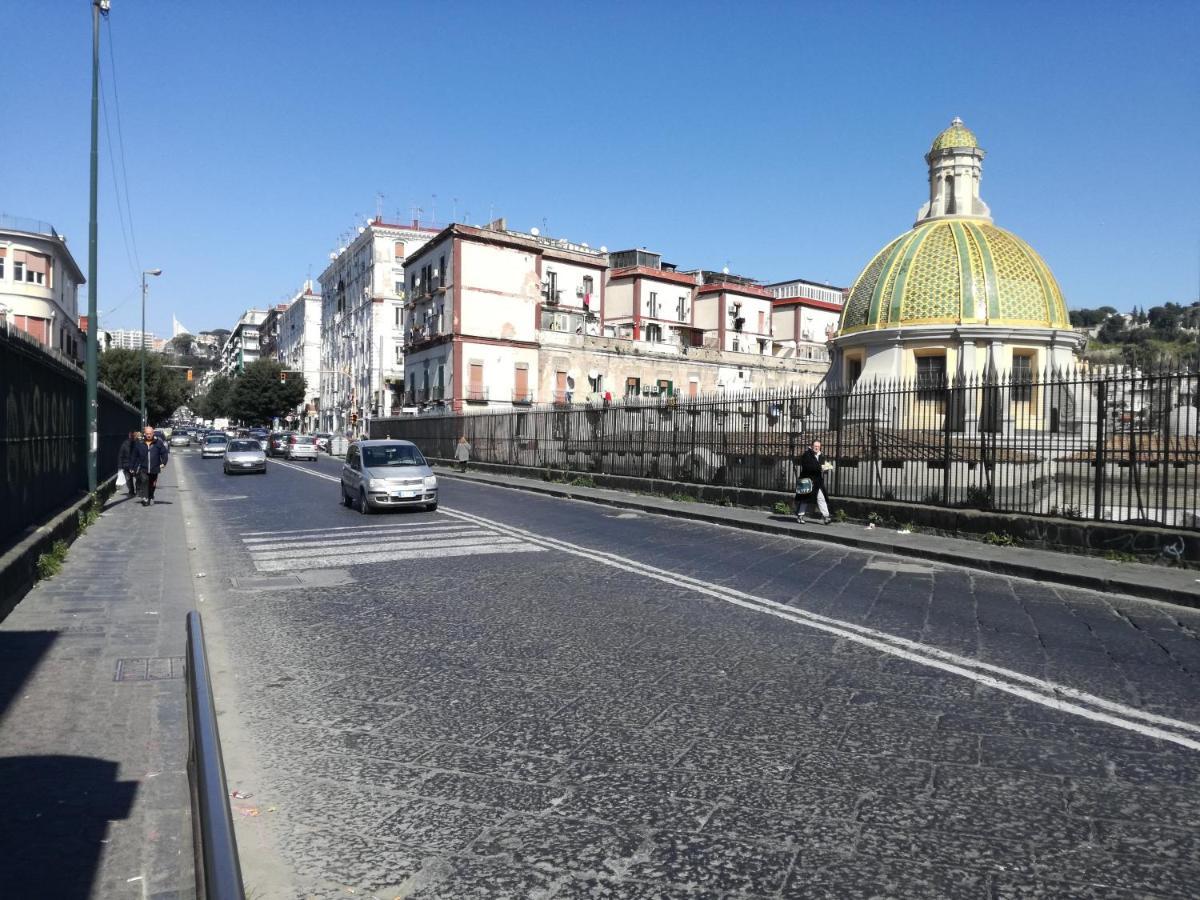 Domus Cornelia Apartment Napoli Bagian luar foto